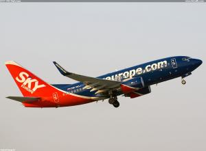 B737-700 SkyEurope