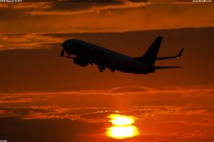B738 Ryanair EI-DCE