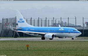 Boeing 737-7K2 - KLM - PH-BGL