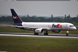 Boeing 757-23A * FedEx Express * N918FD