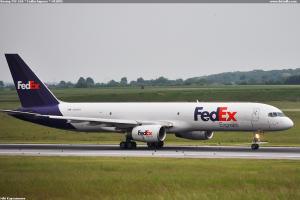 Boeing 757-23A * FedEx Express * N918FD