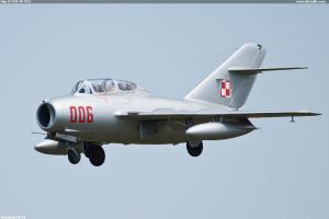 Mig-15 UTI SP-YNZ