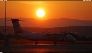 DHC-8   OE-LGB