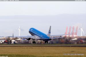 KLM Cityhopper - ERJ-190 - PH-EZG