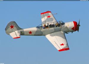 Yak 52
