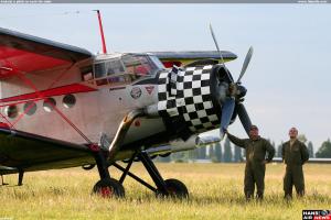 Andula a piloti co čumí do nebe